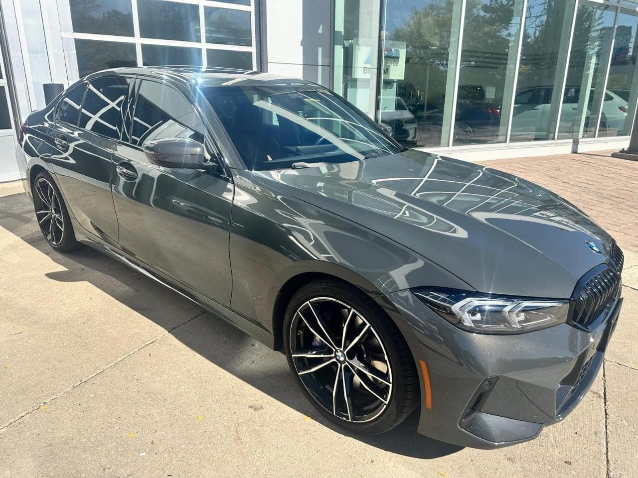 2024 BMW 330i xDrive
