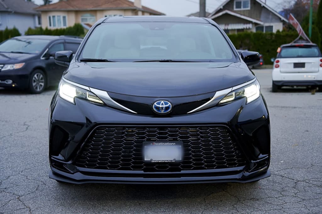 2024 Toyota Sienna Rental Only