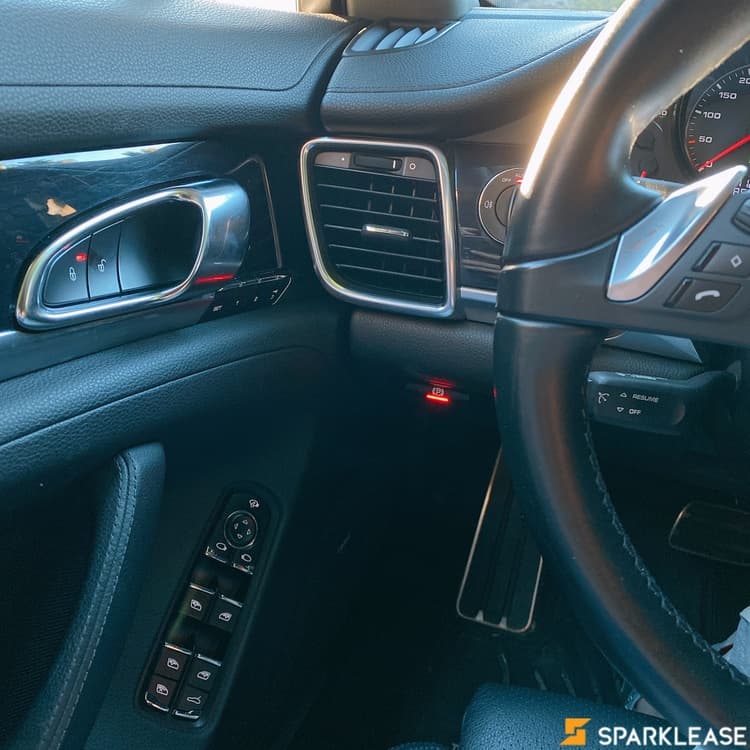 2014 Porsche Panamera 4