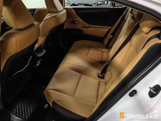 2023 Lexus ES ES 300h Auto