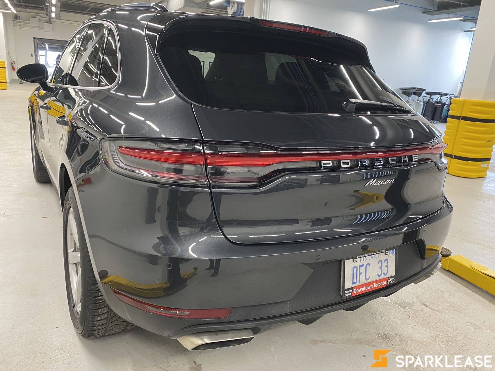 2021 Porsche Macan DEMO