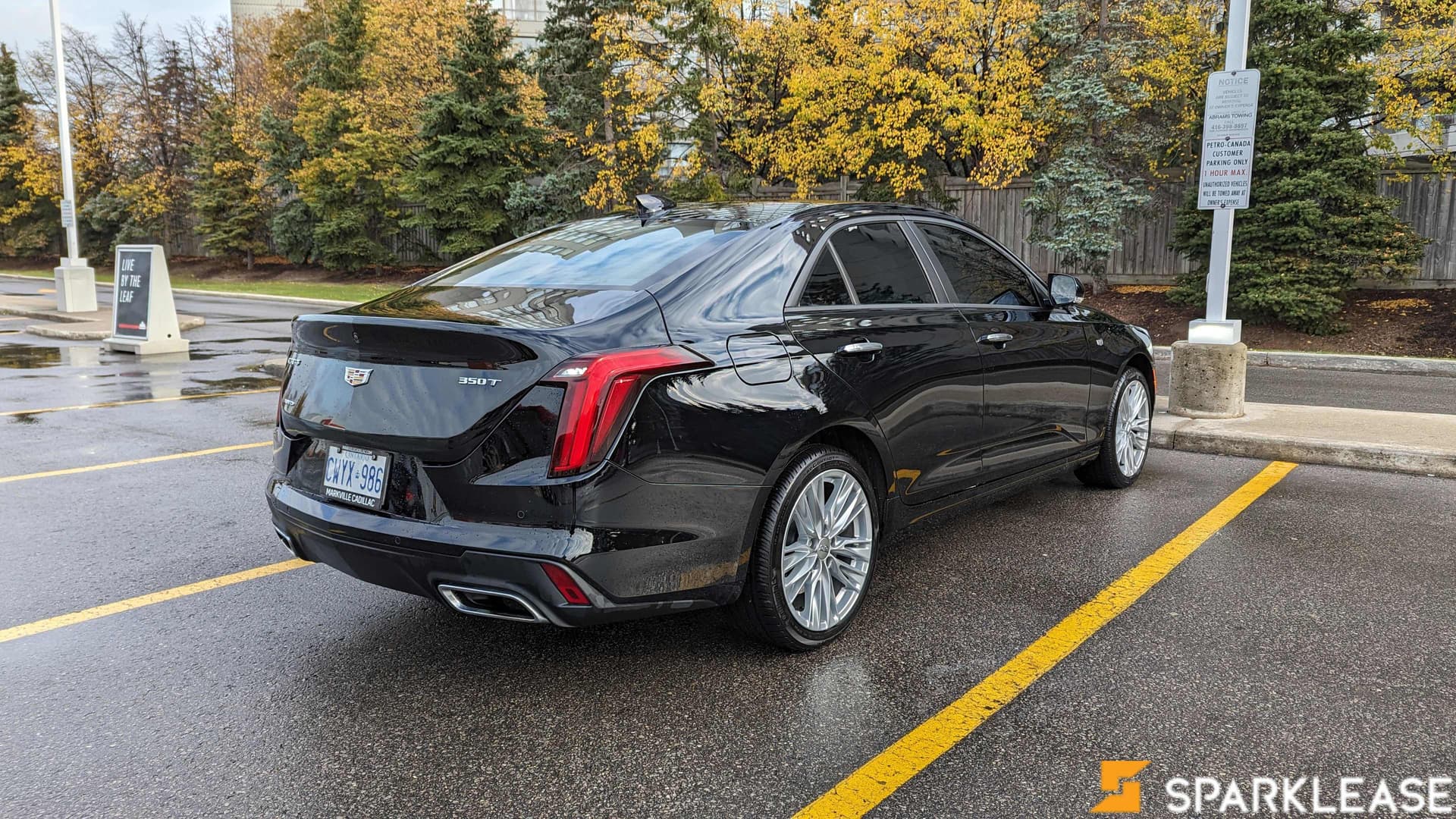 2022 Cadillac CT4 4dr Sdn Premium Luxury