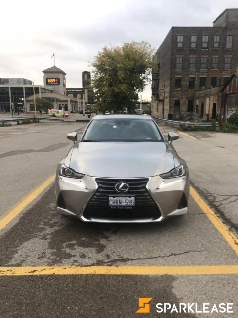 2018 Lexus IS300