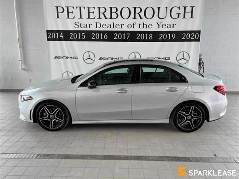 2022 Mercedes-Benz A-Class A 220 4MATIC Sedan