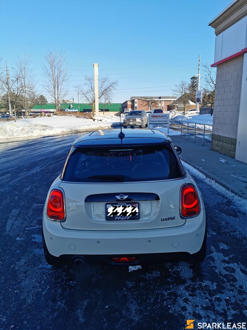 2017 MINI Cooper