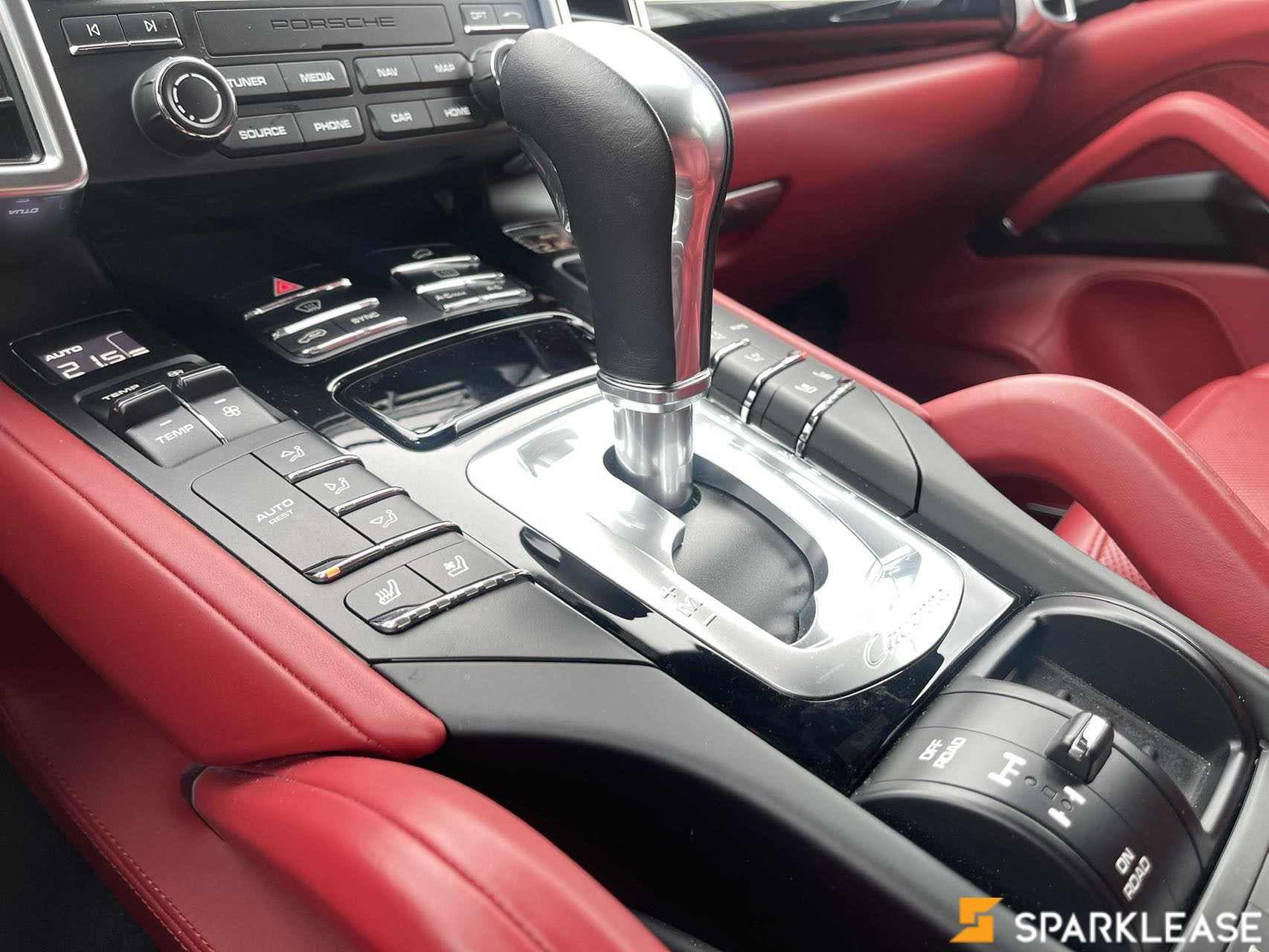2017 Porsche Cayenne AWD 4dr