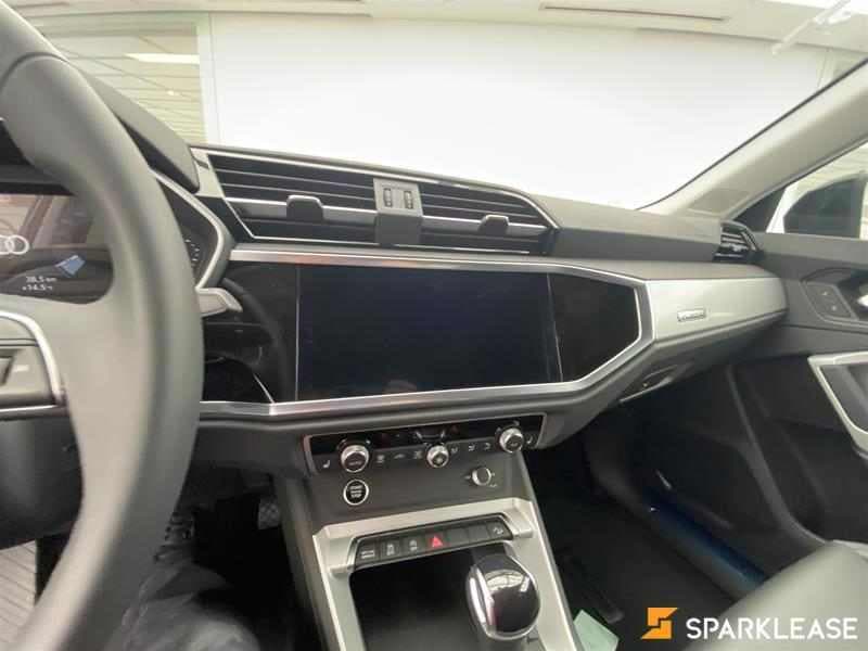 2022 Audi Q3 Komfort 45 TFSI quattro