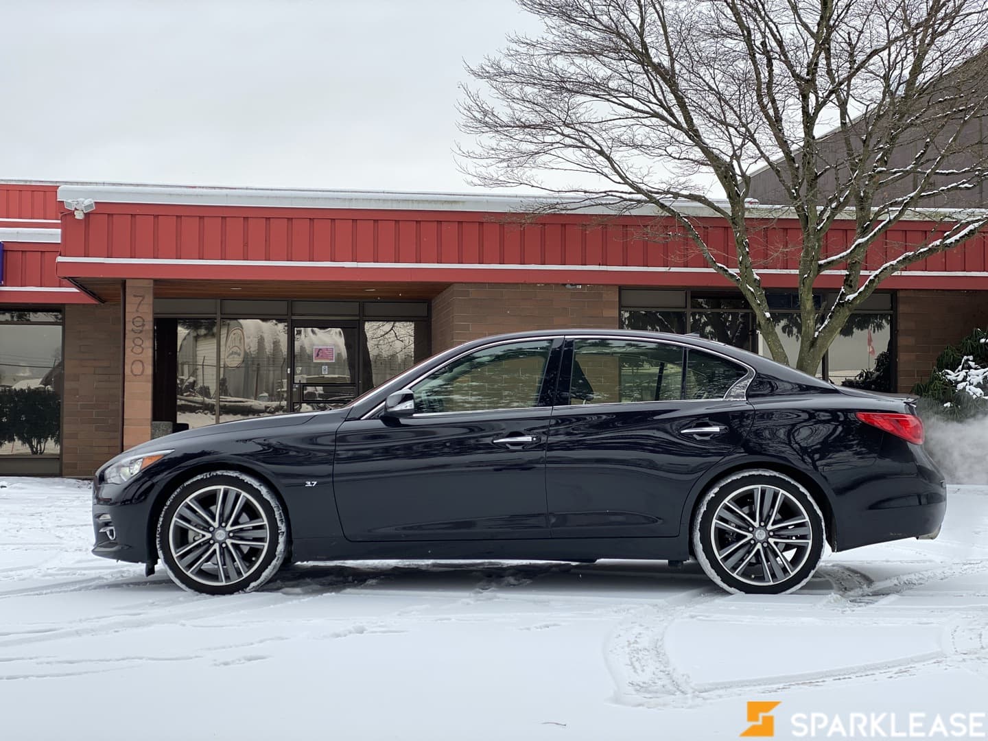 2015 Infiniti Q50