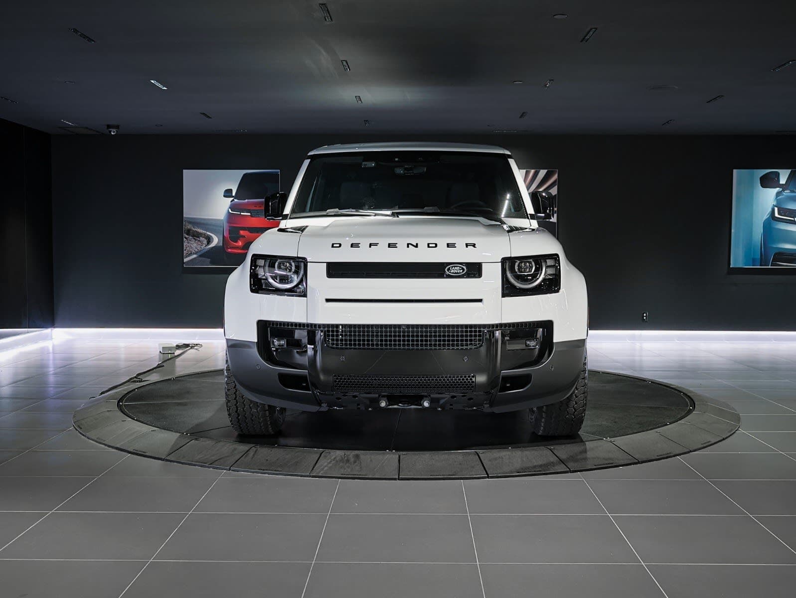 2026 Land Rover Defender S