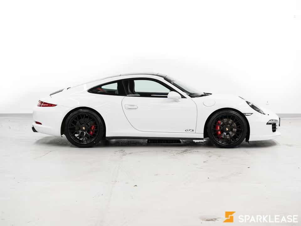 2015 Porsche 911 2dr Cpe Carrera GTS