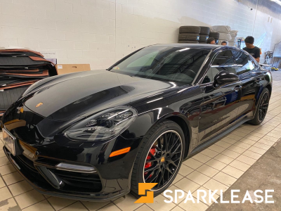 2017 Porsche Panamera turbo