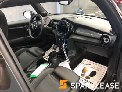 2019 MINI Cooper