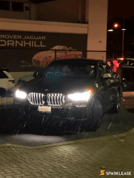 2020 BMW X6 M50i (523马力,百公里4.3秒)
