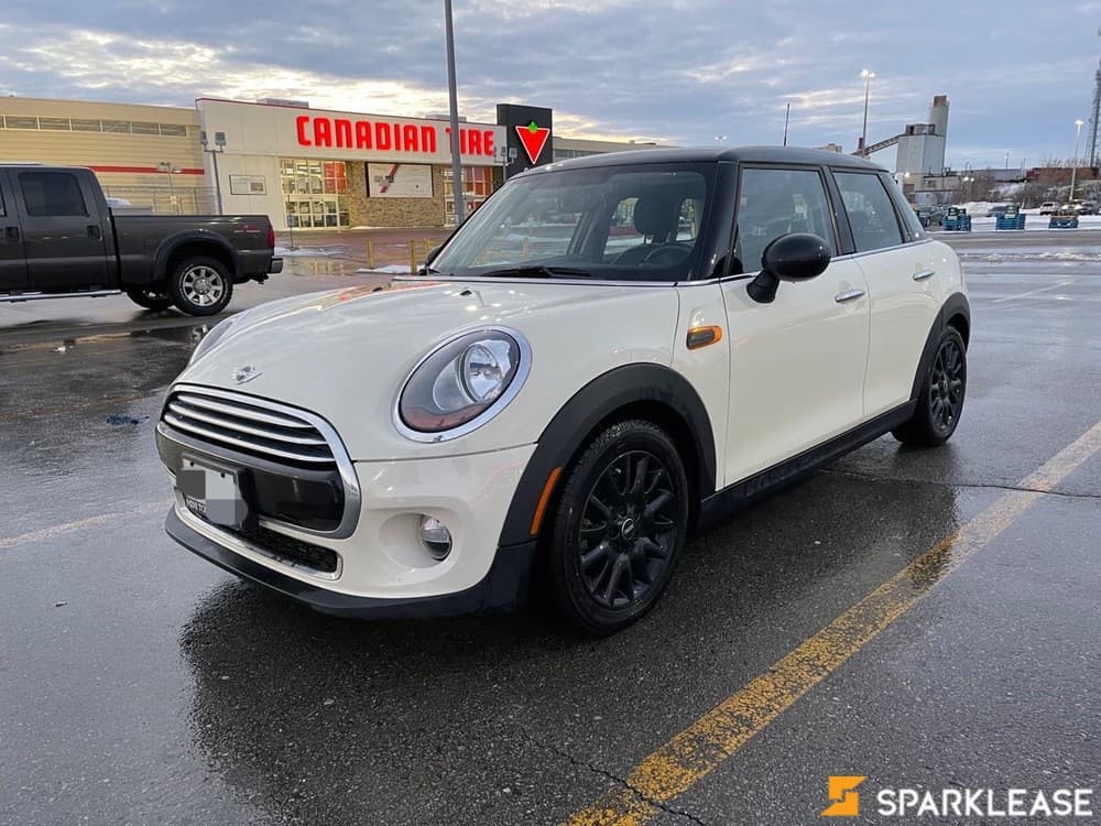 2016 MINI Cooper 5 door