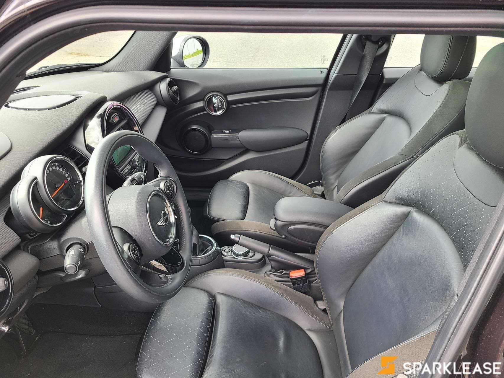 2016 MINI Cooper