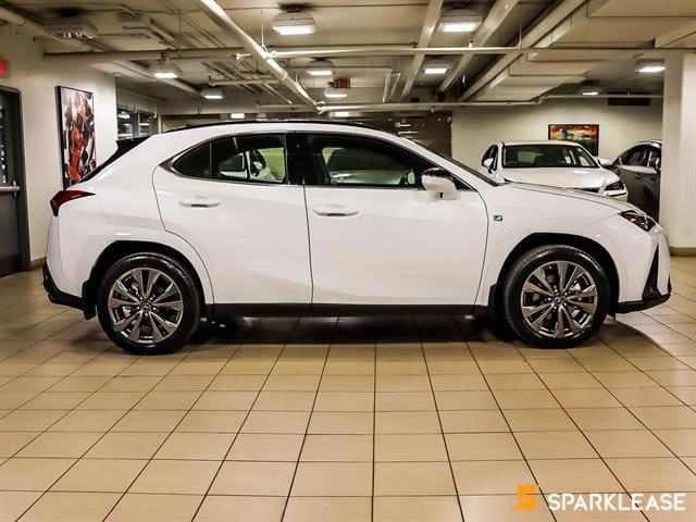 2023 Lexus UX 250h F-sport 2