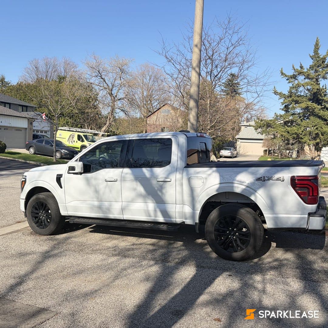 2025 Ford F-150 LARIAT 4WD SuperCrew 5.5' Box