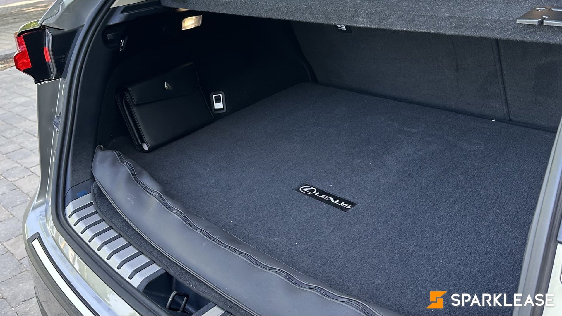 20 Lexus NX