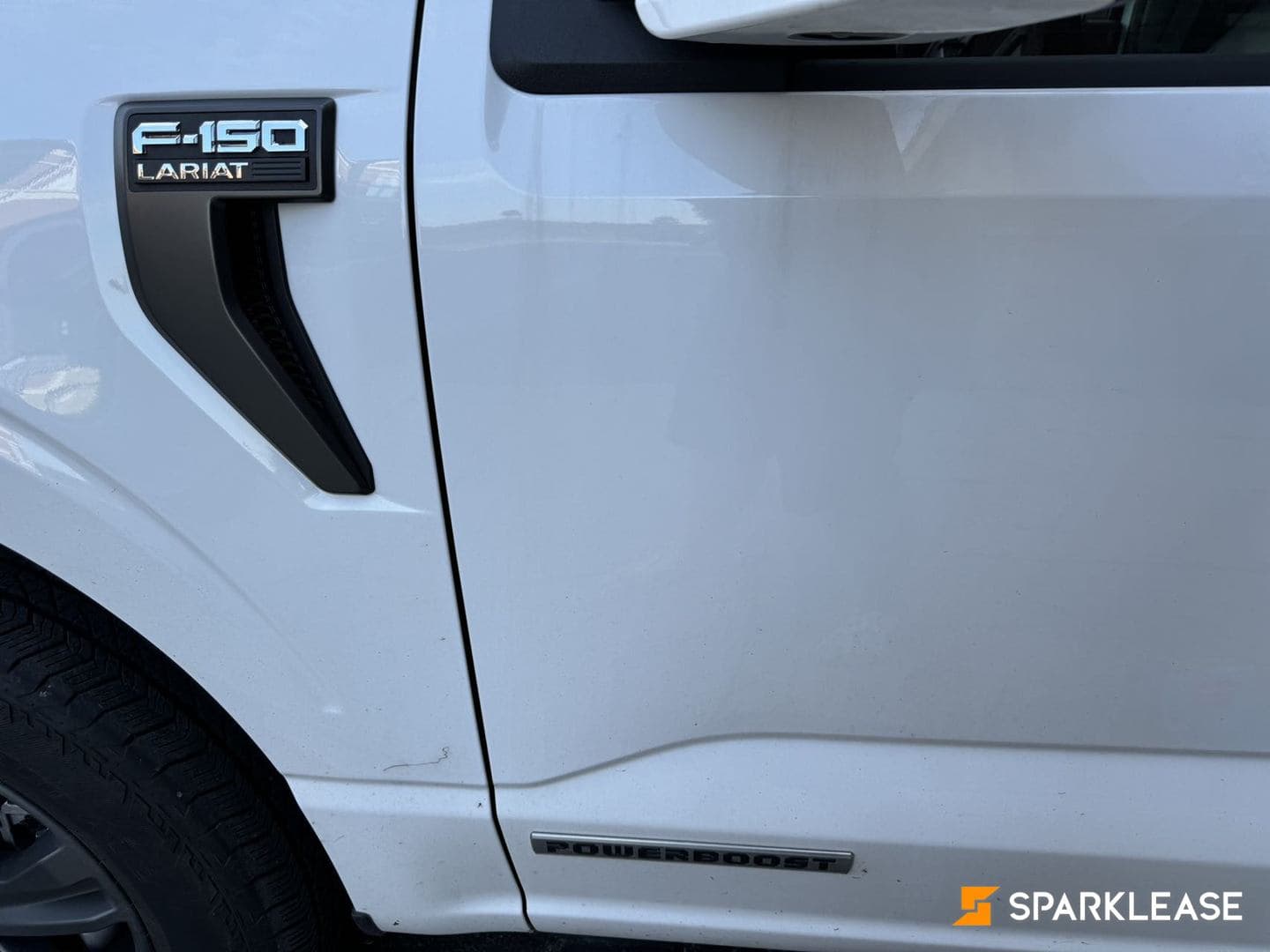 2024 Ford F-150 LARIAT 4WD SuperCrew 6.5' Box