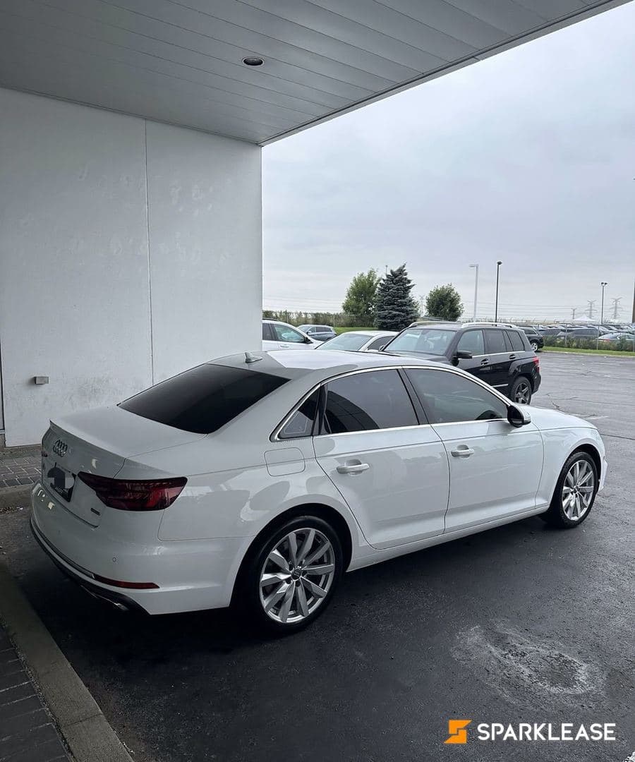 2019 Audi A4 Sedan Komfort 45 TFSI quattro