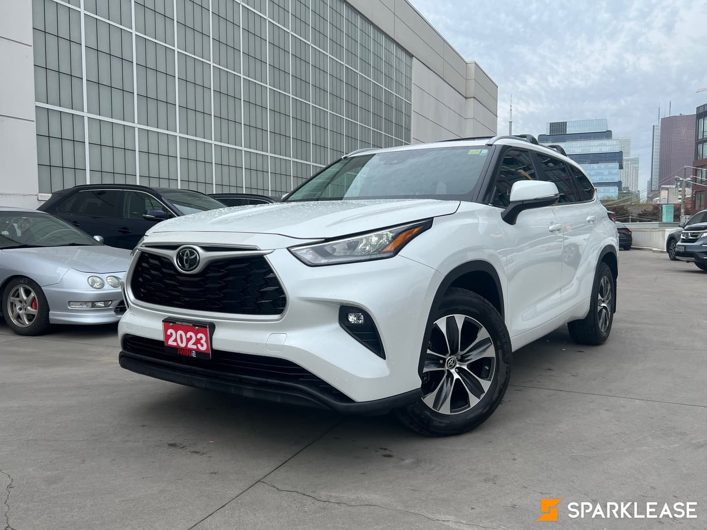 2023 Toyota Highlander Hybrid LE AWD