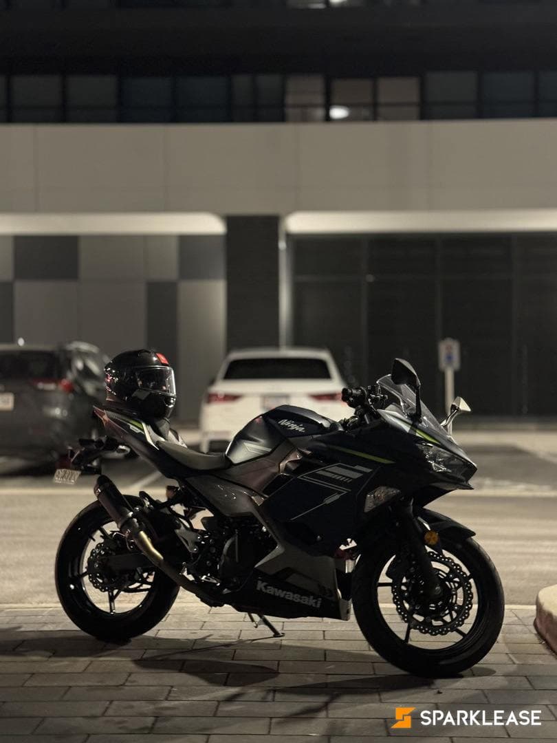 2022 Kawasaki Ninja 400 abs