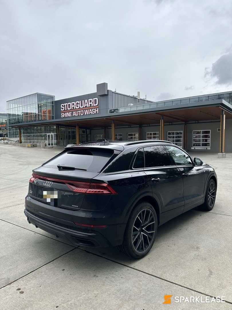 2023 Audi Q8 Progressiv 55 TFSI quattro