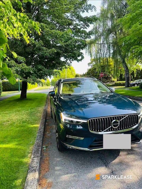 2023 Volvo XC60 B6 AWD Ultimate Bright Theme