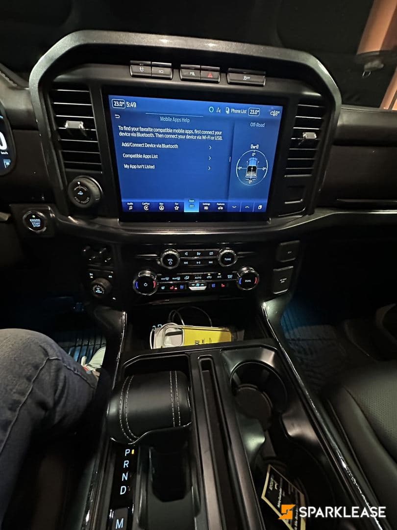 2023 Ford F-150 LARIAT 4WD SuperCrew 5.5' Box