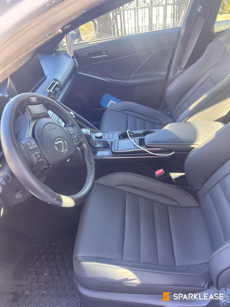 2024 Lexus IS300 F2