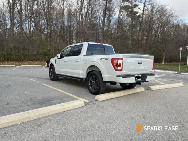 2023 Ford F-150 LARIAT 4WD SuperCrew 5.5' Box