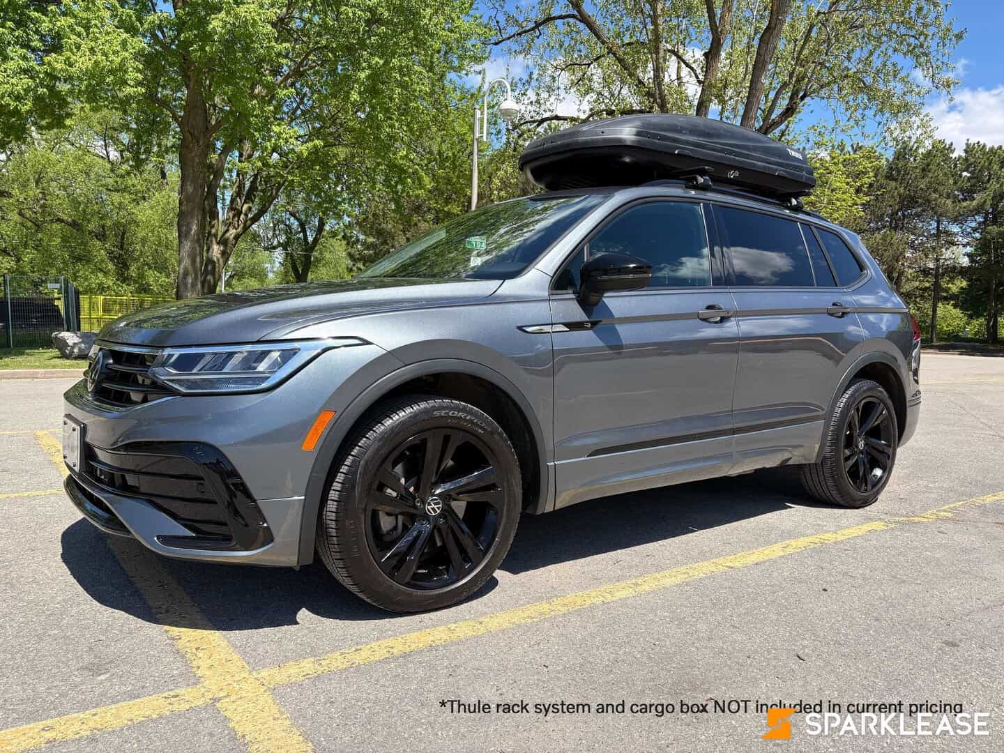 2023 Volkswagen Tiguan Comfortline R-Lin...