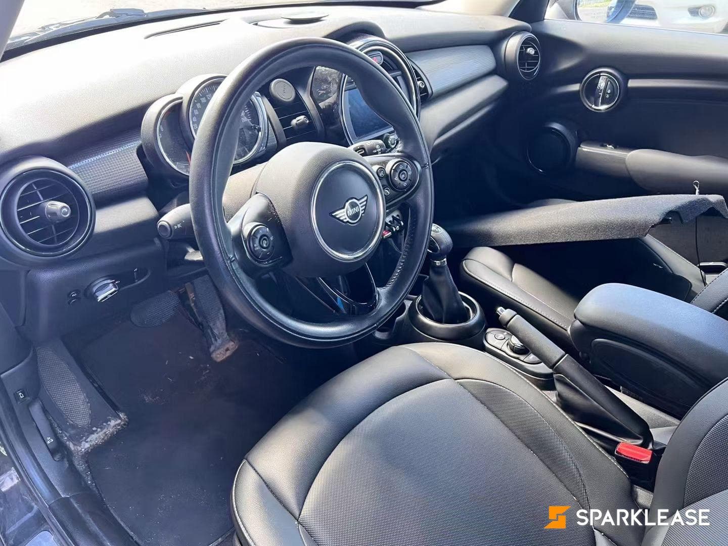 2019 MINI 5 Door Cooper FWD
