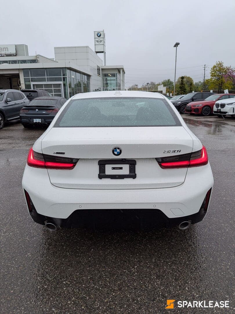 2024 BMW 3 Series 330i xDrive Sedan
