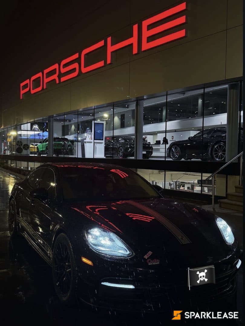 2025 Porsche Panamera 4 AWD