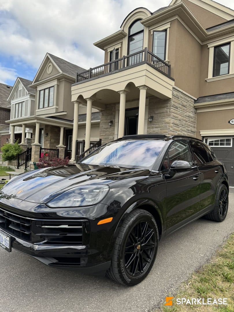 2025 Porsche Cayenne AWD
